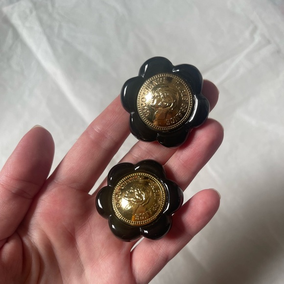 Chanel Coco Mademoiselle Coin Clip on Earrings - Picture 5 of 8